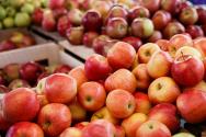 Bujne palačinke s jabukama na kefiru - neusporediv recept