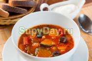 Supë me pure domate (recetë klasike)