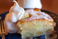 Charlotte: przepisy zwykłe i niezwykłe Ciasto biszkoptowe na słodkie wypieki