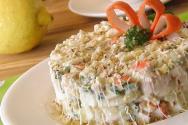 Saladas de fígado de bacalhau: receitas com fotos