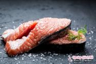 سلمون كوهو (سمك) - محتوى السعرات الحرارية، خصائص مفيدة، وصفات طبخ سلمون كوهو في محتوى السعرات الحرارية بالفرن لكل 100 جرام