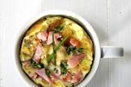 Quiche with mushroom filling Quiche with ham in a cup