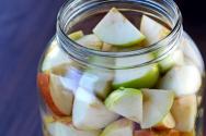 » Секрети приготування яблучного оцту