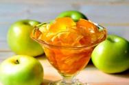 Dilimler halinde berrak elma reçeli tarifi: basit ve lezzetli